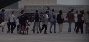 Δένδιας: Απεγκλωβίστηκαν ακόμα δέκα Έλληνες από το Σουδάν