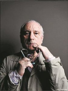 «Οι σκηνοθέτες παρεμβαίνουν στα έργα σε βαθμό αυθαιρεσίας»