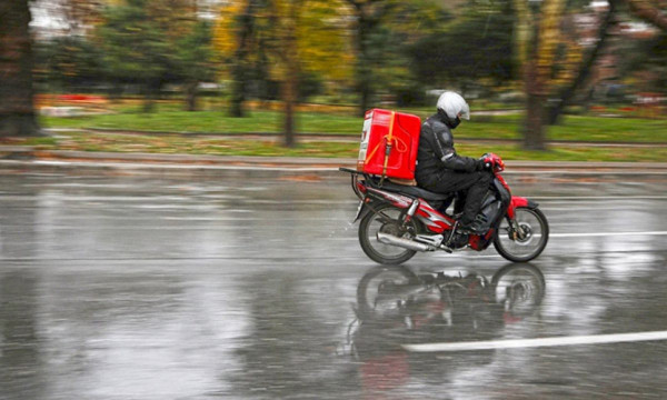 Ντελιβεράδες: Δύο τροχαία μέσα σε λίγες ώρες – Σε Χανιά και Σέρρες