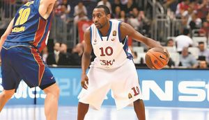 Ο Γουόκαπ και οι άλλοι νατουραλιζέ