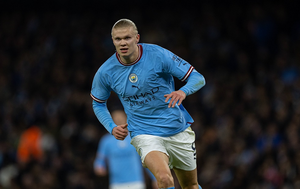 Ο Χάαλαντ παίζει… μόνος του για το «χρυσό παπούτσι»