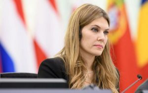 Δημητρακόπουλος για Καϊλή: Ουδέποτε προέκυψε λήψη «μίζας» από αποζημιώσεις συνεργατών της