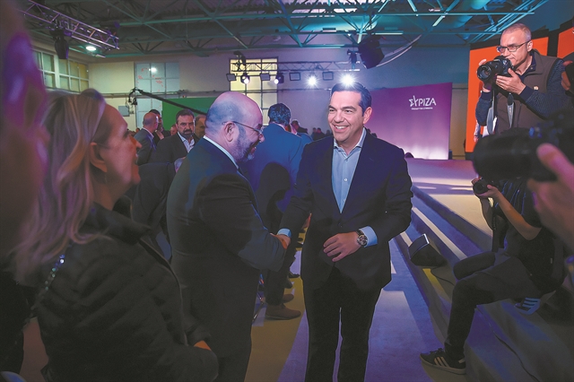 Στροφή του Τσίπρα στην ατζέντα της οικονομίας