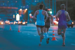 Night Run με πανσέληνοστη Νέα Σμύρνη