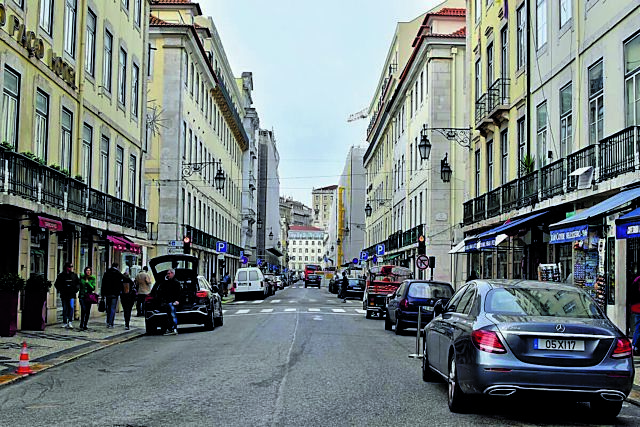 Χρυσή Βίζα με επενδύσεις σε εγχώρια funds αντί για ακίνητα