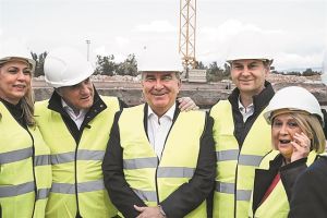 Αστυνομική έφοδος στα κεντρικά γραφεία του ΕΛΚ