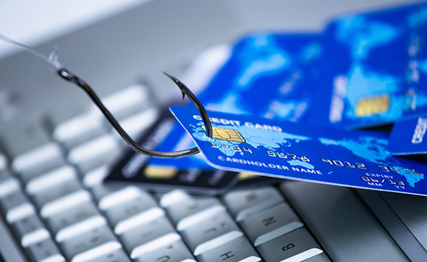 Πιστωτική κάρτα: Μέσα σε μόλις 6 δευτερόλεπτα μπορούν να κλέψουν το PIN σας