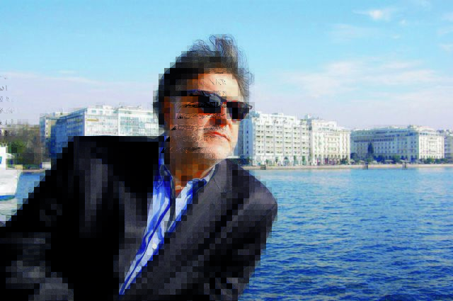 Ενας φόρος τιμής στον Μισέλ Δημόπουλο
