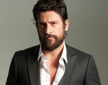 Υπάλληλος της ΕΕ η γυναίκα που κατήγγειλε τον Γεωργούλη για παρενόχληση