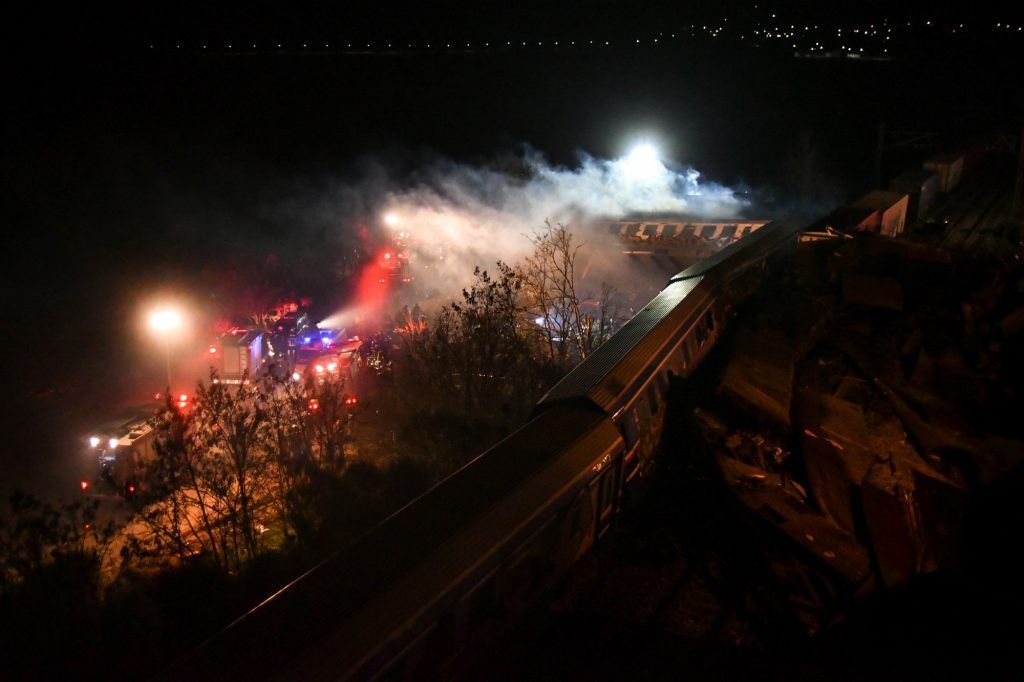 Νέα στοιχεία για τα Τέμπη: Από το κυλικείο άρχισε η φονική φωτιά στο τρένο