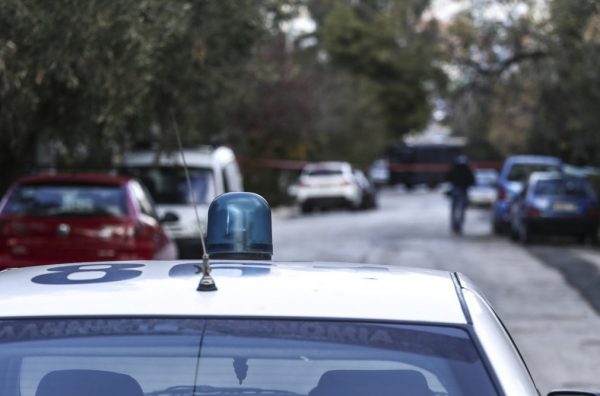 Τον απείλησαν με όπλο και του πήραν χρήματα και κινητό