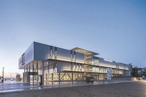 Με την υπογραφή του Ρέντσο Πιάνο