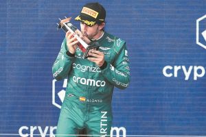 Εκαστος στο σπίτι του