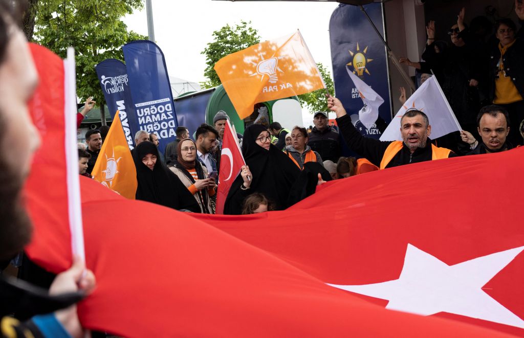 Τουρκία εκλογές: Η νίκη θα κριθεί το νήμα