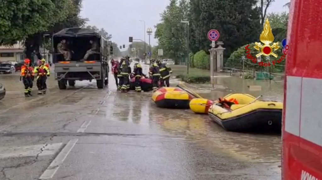 Maltempo in Italia: cinque morti e un disperso – Le zone colpite dalle alluvioni sono enormi