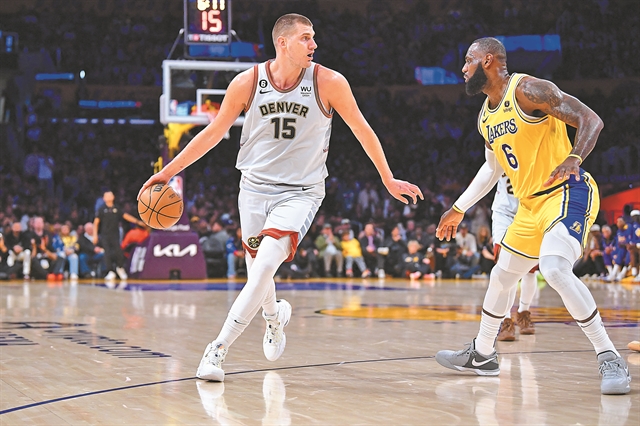 Βόμβα από ΛεΜπρον!