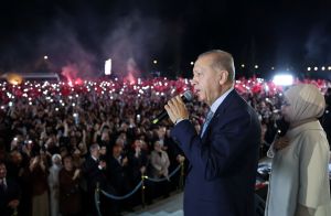 Εκλογές στην Τουρκία: ΕΕ και ΝΑΤΟ έδωσαν συγχαρητήρια στον Ερντογάν