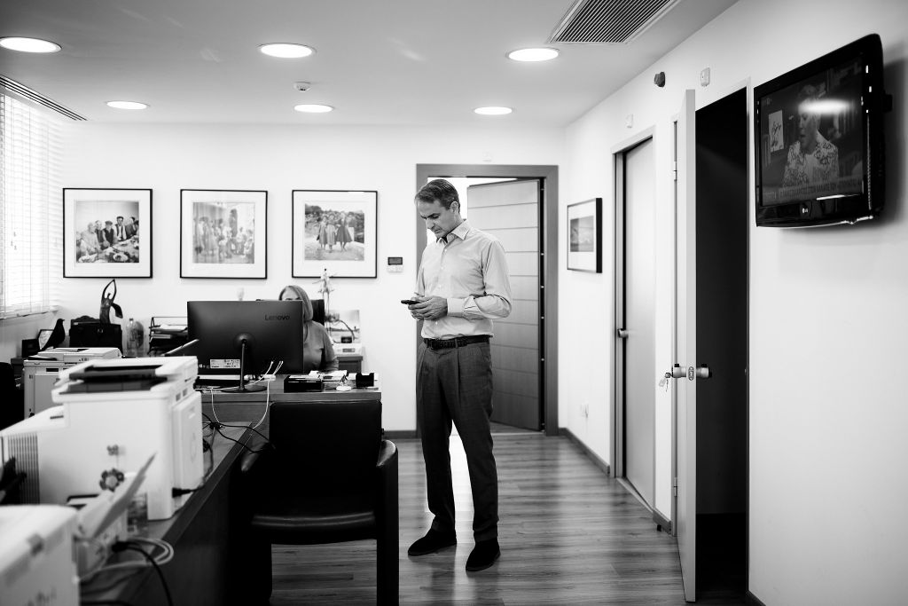 «Επιστροφή στο σπίτι μας»: Η ανάρτηση Μητσοτάκη μετά την αποχώρηση από το Μαξίμου