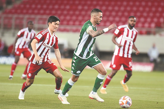 Σε σταυροδρόμι