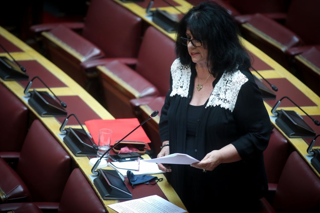 Άννα Βαγενά: Αιχμές στους συνυποψηφίους της – Ξόδεψαν πιο πολύ χρήμα και ενέργεια για την σταυροδοσία