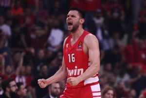 Ήρθε η ώρα του αρχηγού