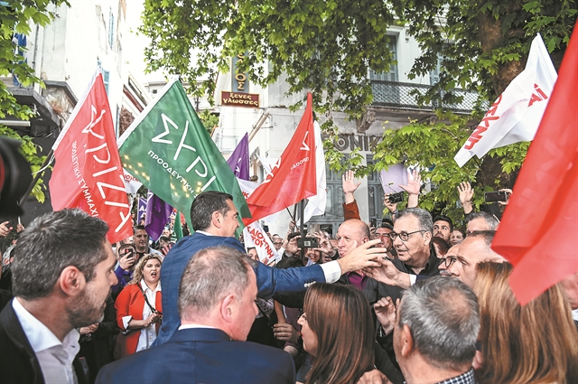 Αγώνας δρόμου να καλυφθούν οι «μαύρες τρύπες»