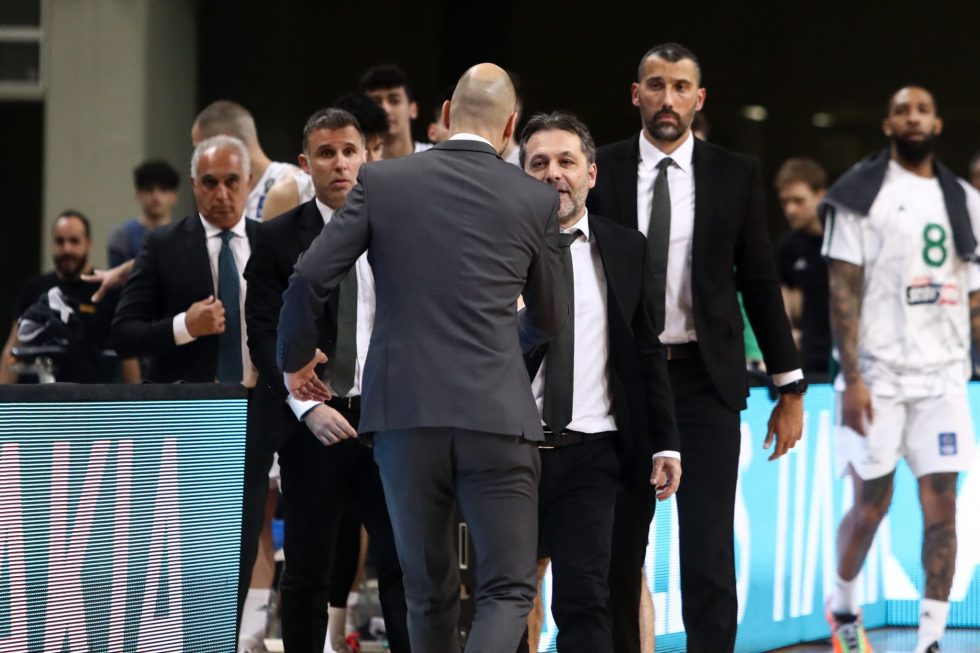 Χαμός με Σπανούλη και Σερέλη – Μπήκαν στη μέση οι διαιτητές!