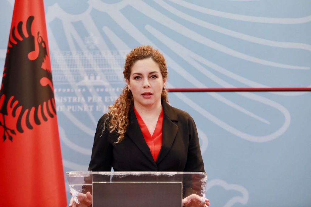 Αιχμές κατά της Ελλάδας από την ΥΠΕΞ της Αλβανίας – «Να σεβαστεί τους ανεξάρτητους θεσμούς μας»