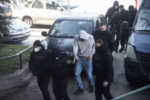 «Μαχαίρωσα δύο φορές με καραμπίτ τον φίλο του Άλκη» – Τι υποστήριξε ο «Αθηναίος»
