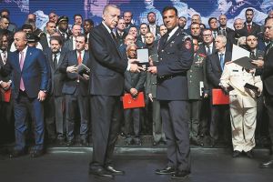 «Η Ελλάδα έλαβε το πιο θερμό και δυνατό χειροκρότημα»