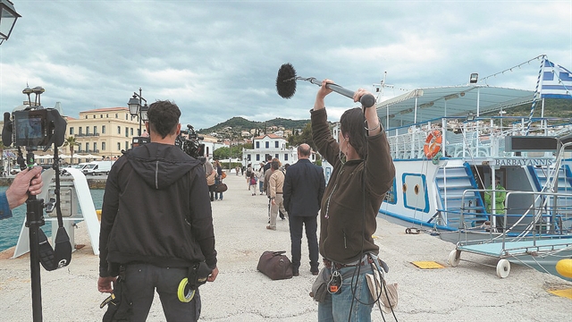 Στηρίζοντας το ελληνικό σινεμά