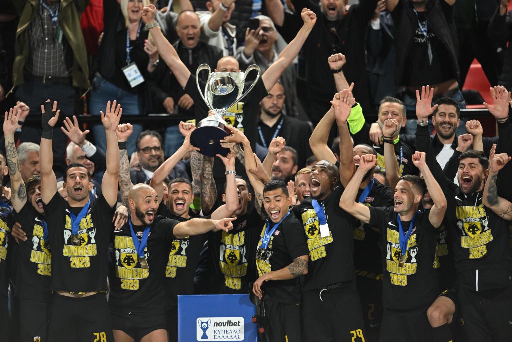 ΑΕΚ – ΠΑΟΚ 2-0: Έκανε το νταμπλ η «Ένωση»