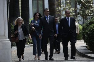 Ορκίστηκε η υπηρεσιακή κυβέρνηση – Ποιοι υπουργοί έδωσαν πολιτικό όρκο