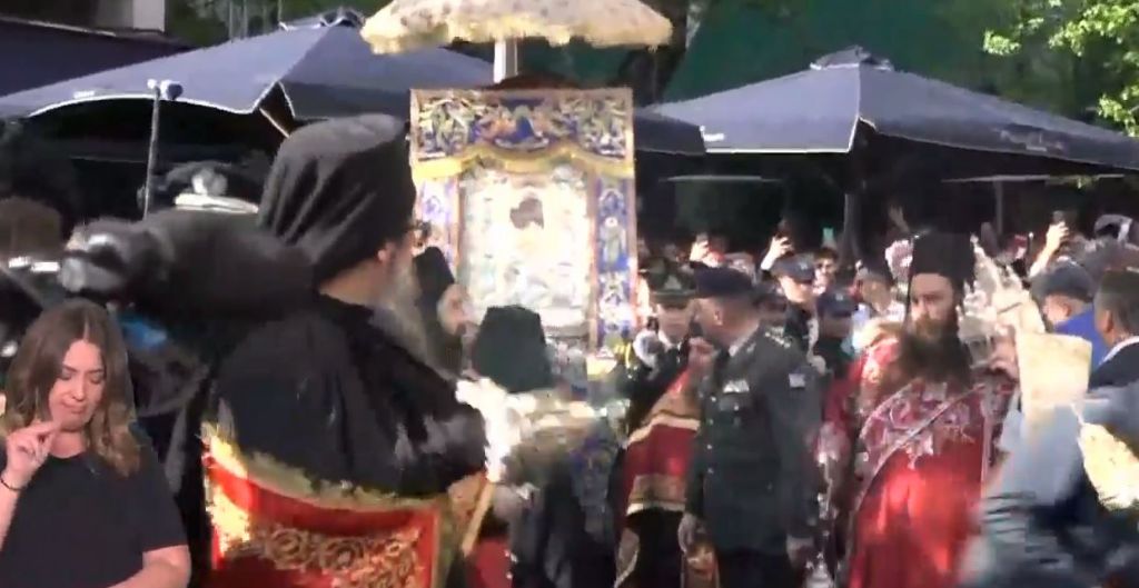 Εικόνα «Άξιον Εστί»: Έφτασε στη Μητρόπολη Αθηνών