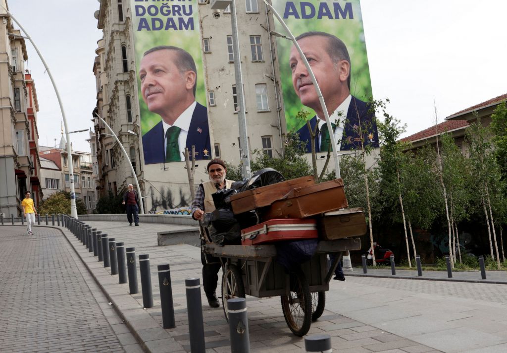 Εκλογές στην Τουρκία: Οι τελευταίες «ζαριές» Ερντογάν – Κιλιτσντάρογλου | tanea.gr