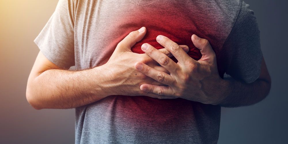 Καθηγητής Καρδιολογίας προειδοποιεί:  Έμφραγμα – Ποια συμπτώματα δεν πρέπει να αγνοήσω