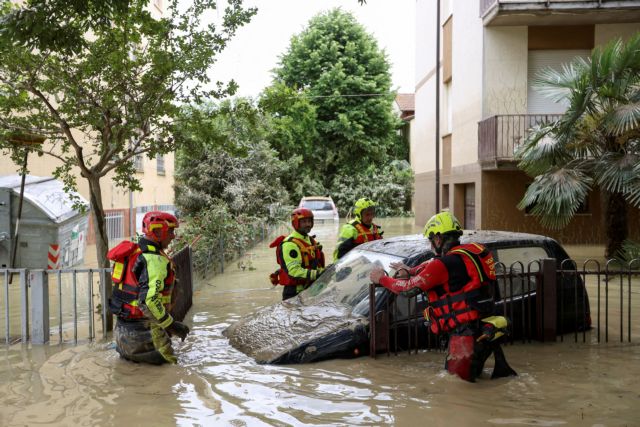 Πλημμύρες στην Ιταλία: Βυθισμένη στα νερά και τη λάσπη η Εμίλια Ρομάνια