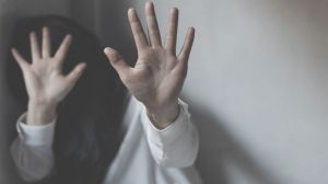 Σεπόλια: Απαγόρευσαν στην 12χρονη να βλέπει την μητέρα της στη φυλακή