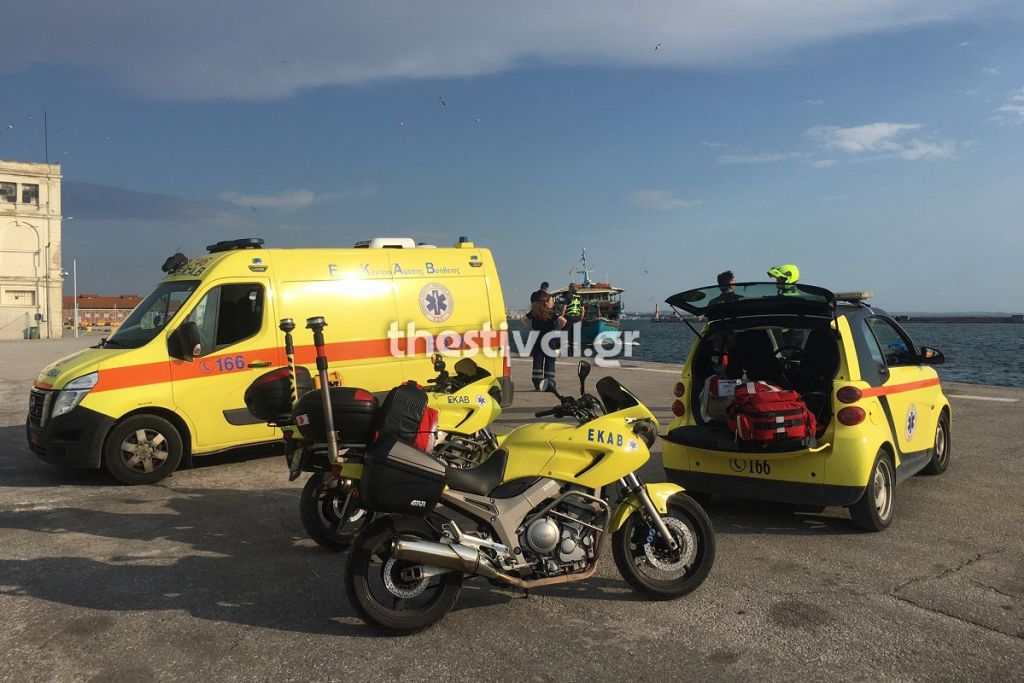 Καραβάκι με 84 επιβάτες έμεινε από βλάβη στα ανοιχτά του Θερμαϊκού