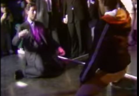 Βασιλιάς Κάρολος: Το βίντεο με το breakdance που έγινε viral
