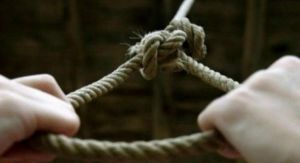 «Σήκωνε βαρύτερο φορτίο απ’ όσο της αναλογούσε» – Συγκλονίζει η αδερφή της 18χρονης