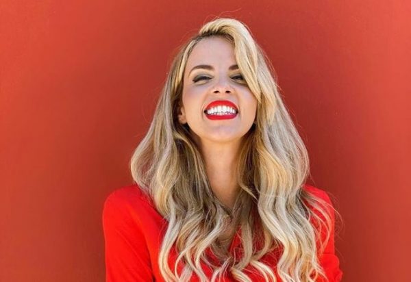 Eurovision 2023: Πήρε η Τζένη Μελιτά 14.000 ευρώ για την παρουσίαση;