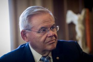 Νέο αυστηρό μήνυμα Μενέντεζ στον Ερντογάν για τα F-16