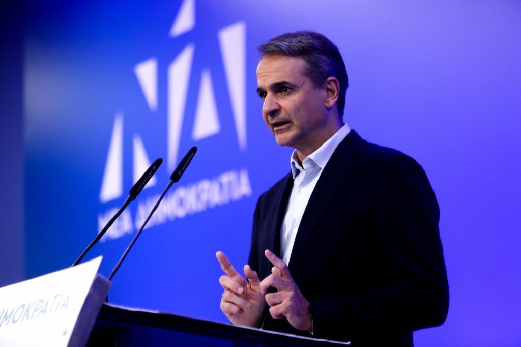 Live: Ο Κυριάκος Μητσοτάκης συζητά με τους πολίτες για τη δημόσια Υγεία