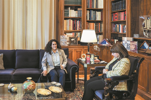 Πέντε γρίφοι σε μία κάλπη