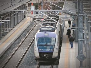 Προαστιακός: Τρία περιστατικά δολιοφθορών