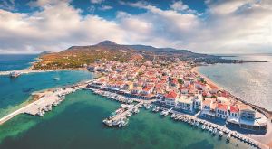 Από την Ελαφόνησο μέχρι τον Πειραιά…