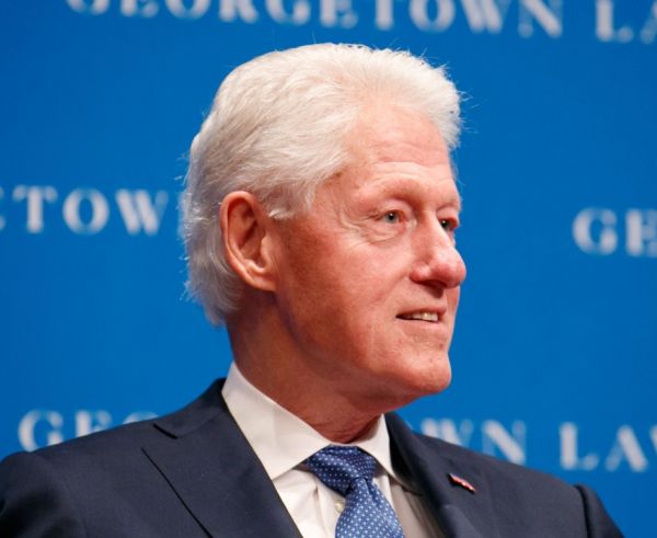 Κλίντον: Ξέραμε από το 2011 ότι ο Πούτιν θα εισέβαλε στην Ουκρανία