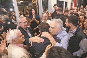 Σοκ στον ΣΥΡΙΖΑ για την ήττα χωρίς προηγούμενο