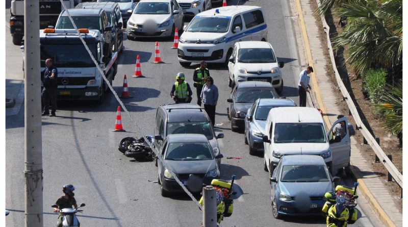 Τροχαίο δυστύχημα με νεκρό δικυκλιστή στην Παραλιακή